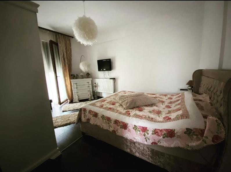 The Unique Apartment Roşu Eksteriør bilde