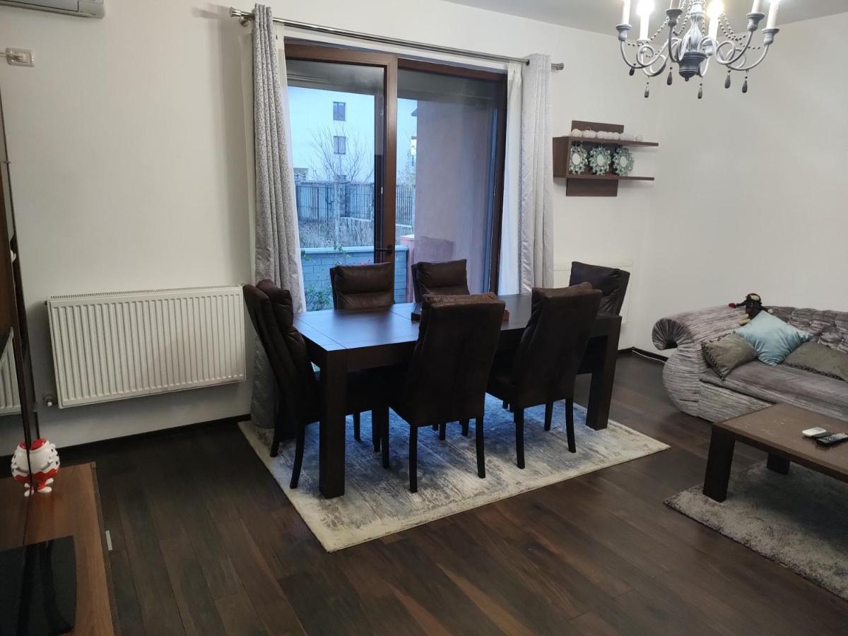 The Unique Apartment Roşu Eksteriør bilde