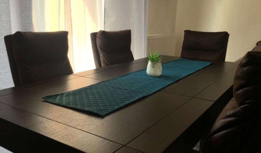 The Unique Apartment Roşu Eksteriør bilde